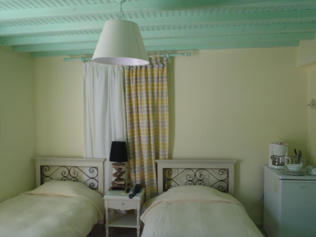Studios & Suites Rania Mykonos Town Room photo