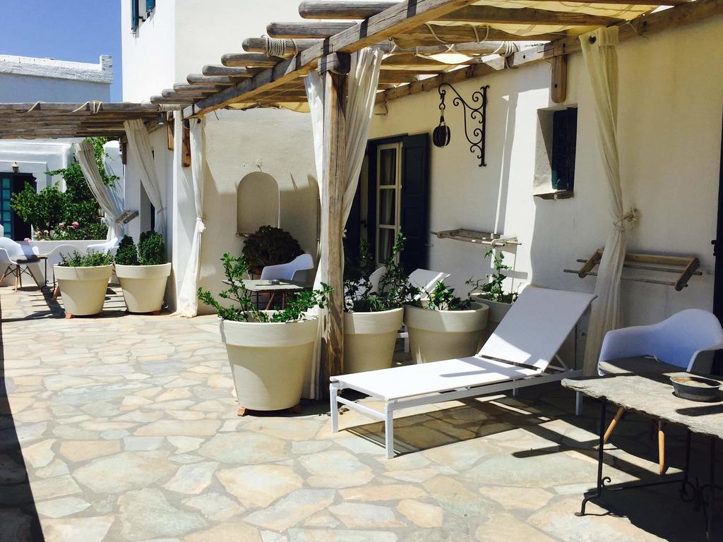 Studios & Suites Rania Mykonos Town Exterior photo