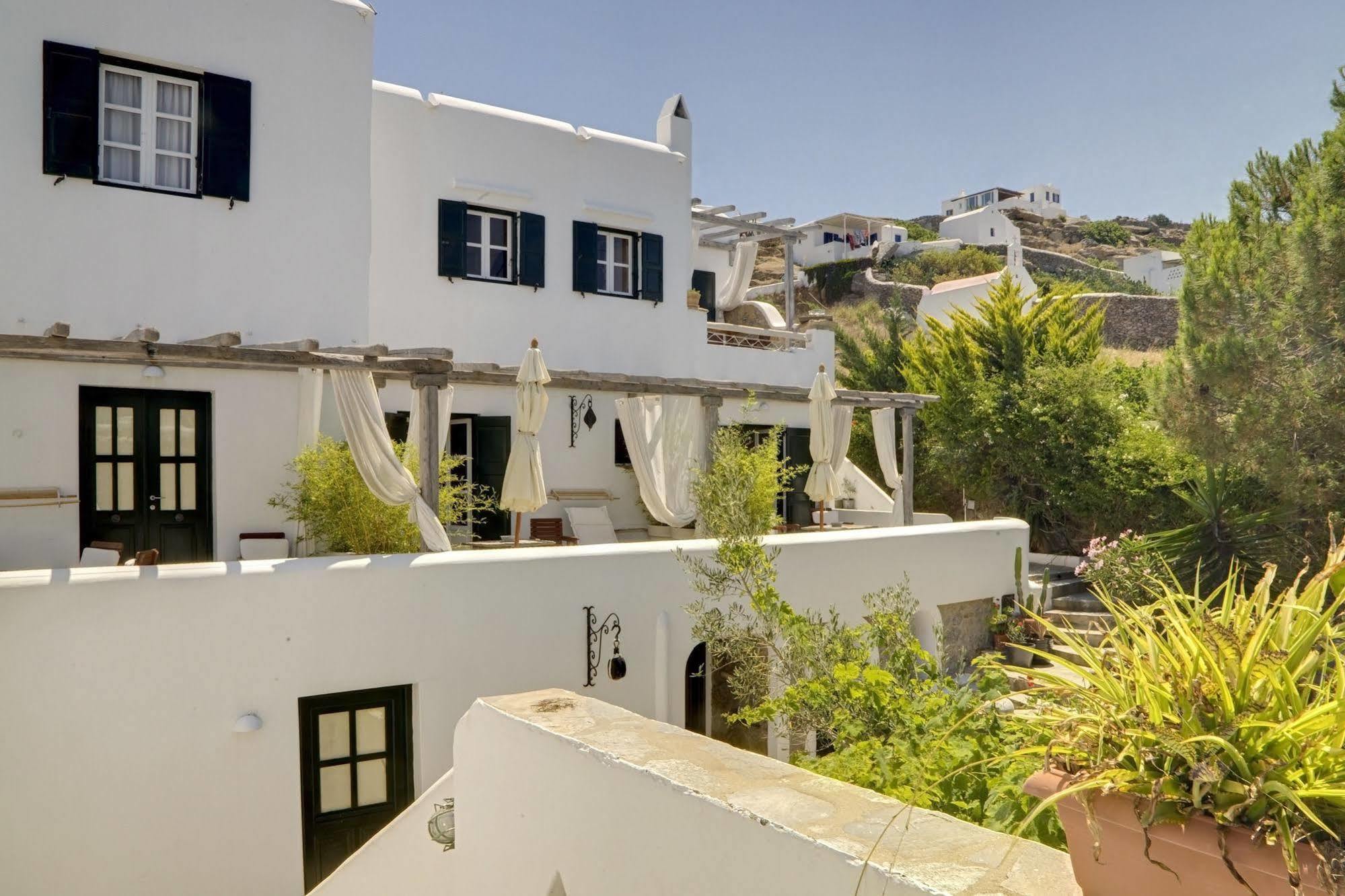 Studios & Suites Rania Mykonos Town Exterior photo
